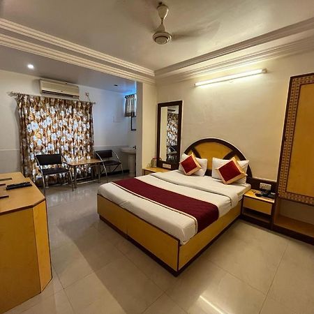 Ganga Sagar Hotel Bangalore Esterno foto